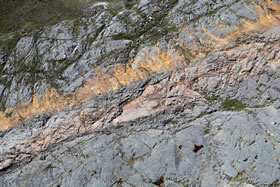 Please click on thumbnail to view larger photo & details.